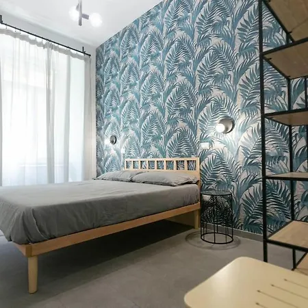 Mann House Апартаменты *